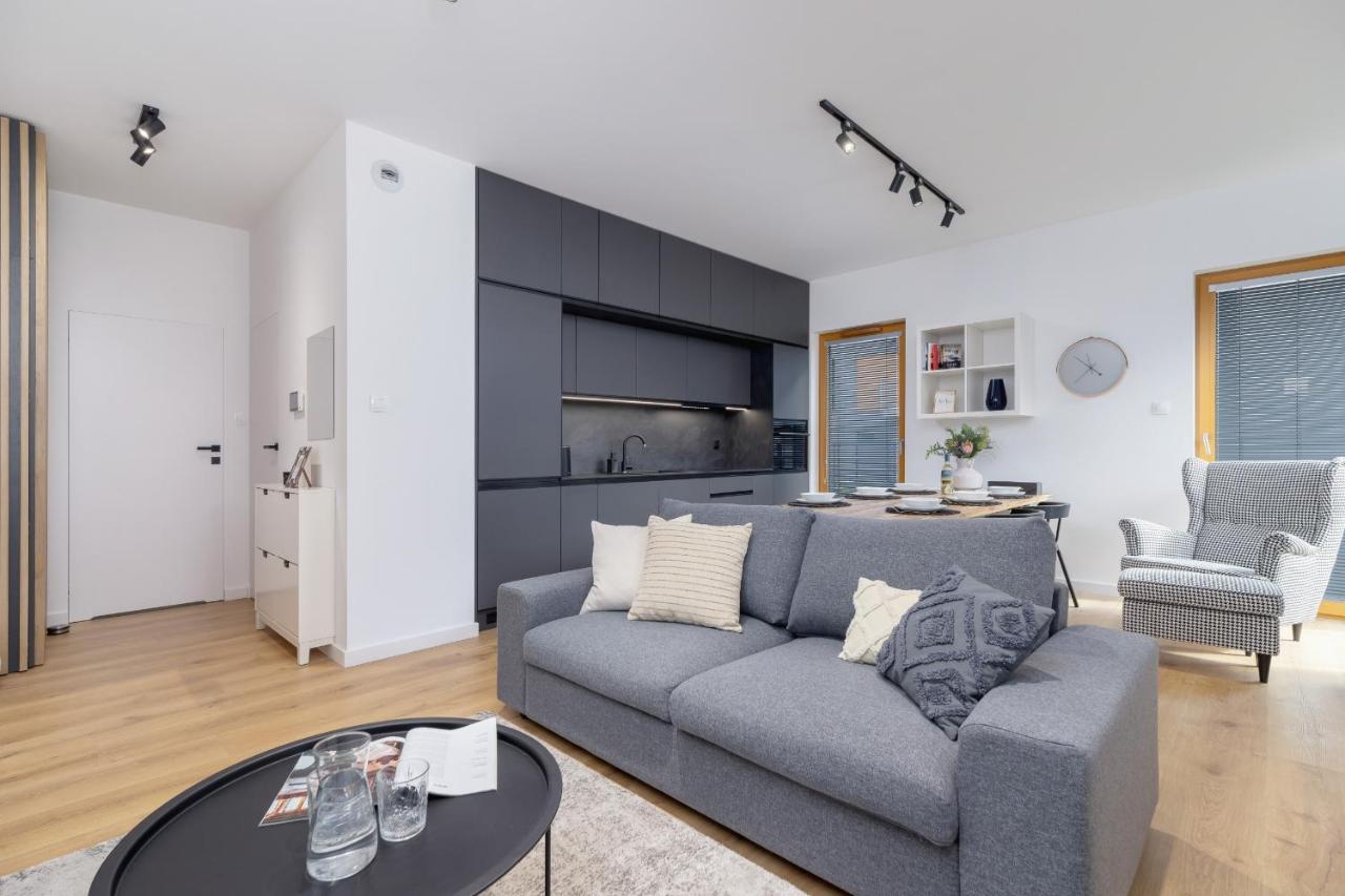 Luxurious Apartment Rakowicka Krakow By Renters Prestige Exterior foto