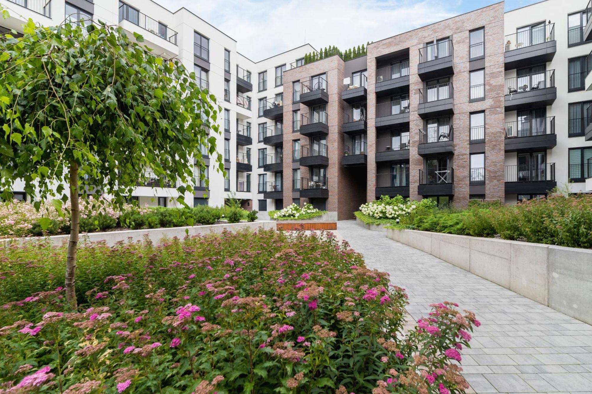 Luxurious Apartment Rakowicka Krakow By Renters Prestige Exterior foto
